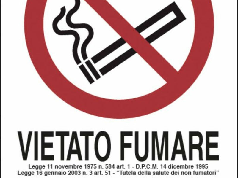 Cartello segnaletica vietato fumare con legge 30x20 - Grandstore